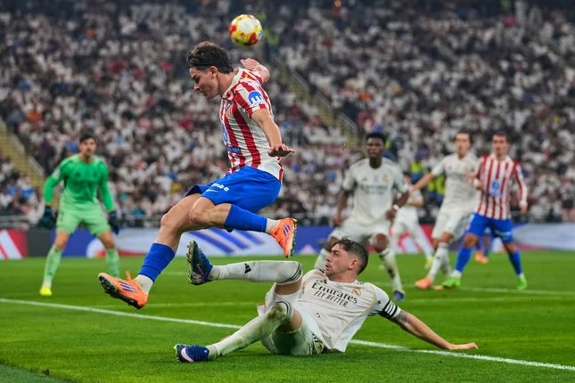 Alvarez Diburu Barcelona dan Arsenal, Crispo Nasihatkan Tetap di Atletico Madrid