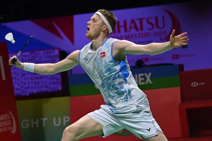 Anders Antonsen Capai Kemenangan Dramatis di Thailand Open 2026