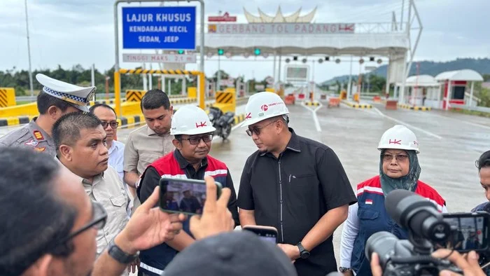 Andre Rosiade Tinjau Pembangunan Jalan Alternatif untuk Urai Kemacetan di Koto Baru