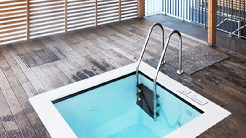 Apakah Cold Plunge atau Rendam Air Dingin Benar-benar Baik untuk Kesehatan Tubuh?