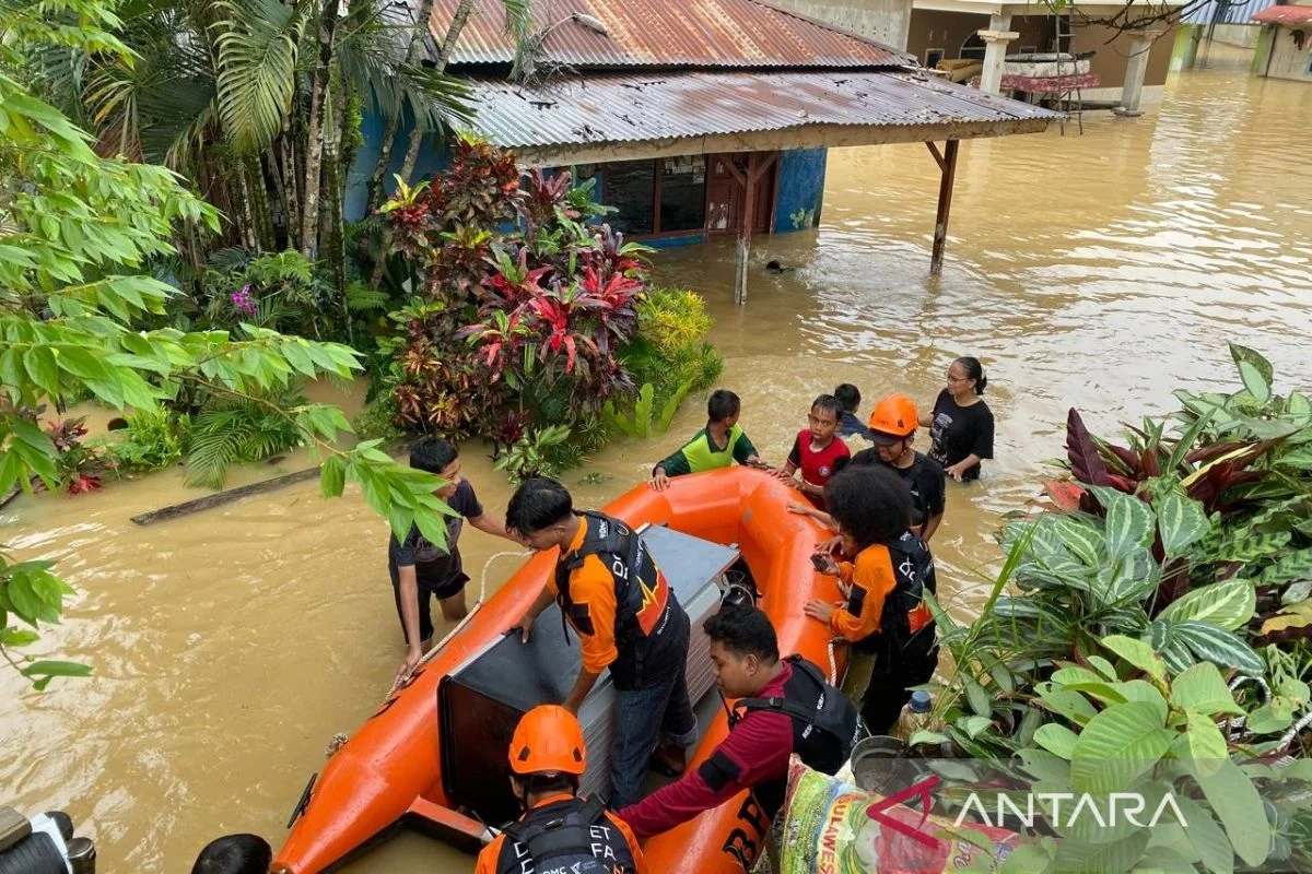 Banjir Kendari: 657 Rumah Terendam, 2.985 Warga Terdampak - Berita Terbaru