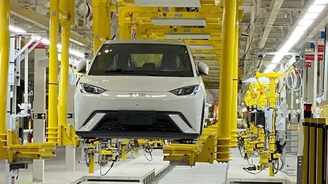 BYD Siap Kuasai Pasar Mobil Listrik Indonesia dengan Pabrik Baru di Subang