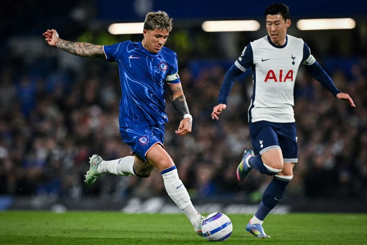 Chelsea F.C. vs Tottenham Hotspur: Peringkat Liga Primer Inggris