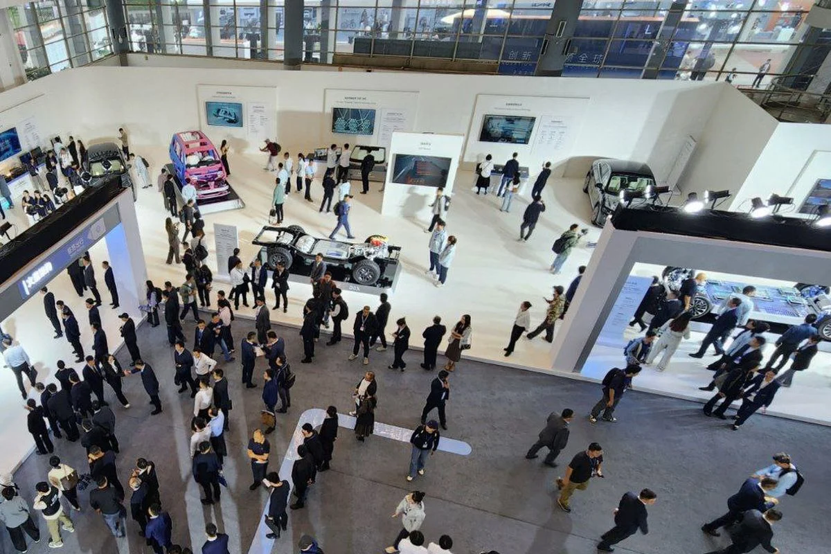 China: Dari Pabrik Dunia ke Laboratorium Inovasi Global
