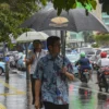 Cuaca Jabodetabek Diprediksi Diguyur Hujan, Siapkan Payung!