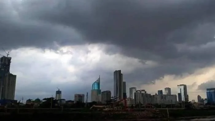 Cuaca Jakarta dan Surabaya Diprediksi Cerah Berawan Hari Ini