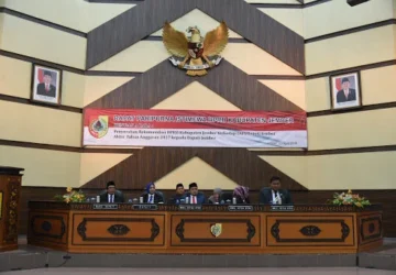 DPRD Jember Siap Tindak Anggota yang Bermain Gim Saat Rapat
