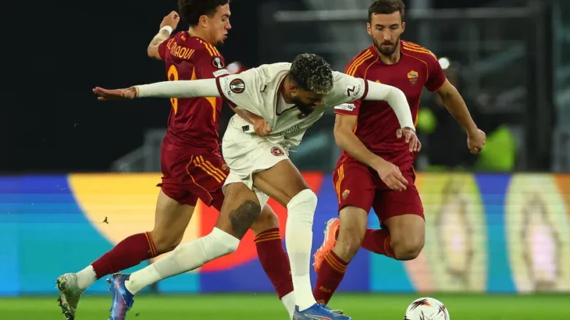 Drama Menang di Menit Terakhir, Roma Pertahankan Peluang Liga Champions