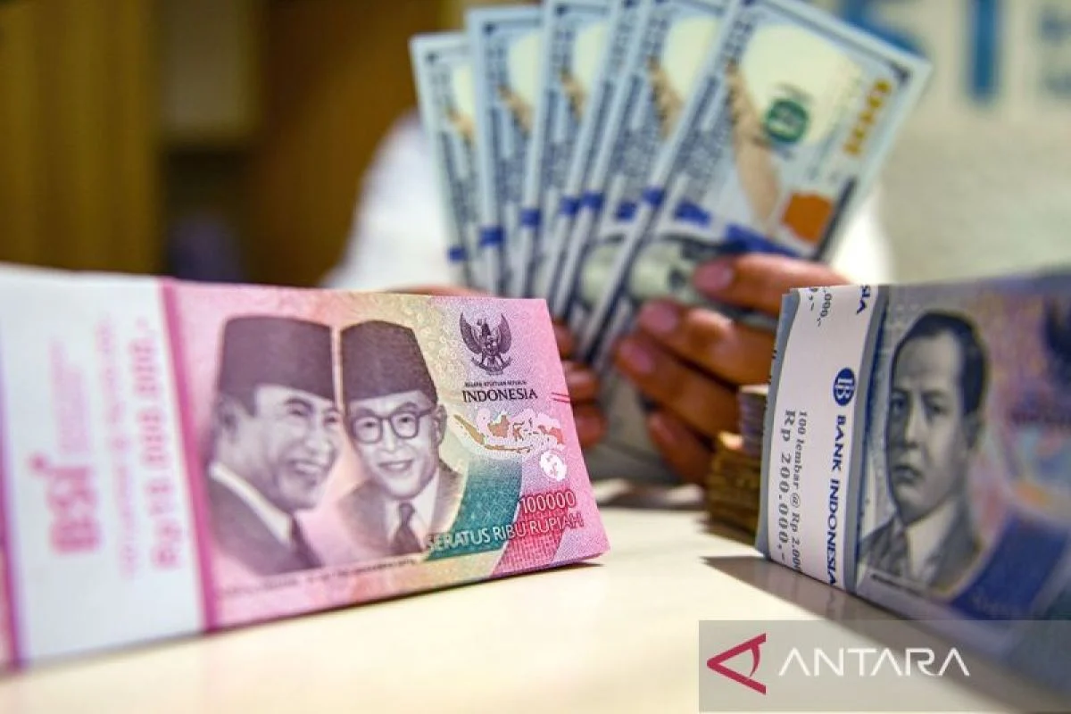 Ekonomi Sebut Rupiah Melemah Tidak Mirip dengan Krisis Pada Masa Habibie