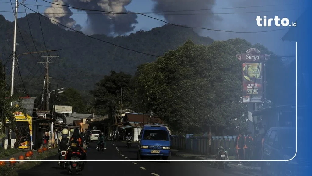 Erupsi Gunung Dukono: Pencarian Korban Hilang