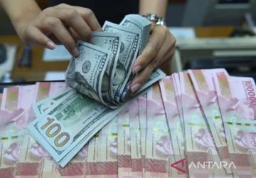 Fed Mungkin Mengangkat Suku Bunga jika Inflasi Tetap Tinggi