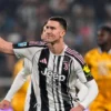 Gol Kilat Dusan Vlahovic Antarkan Juventus Menang di Kandang Lecce