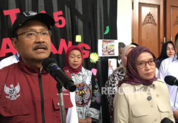 Gus Ipul dan 12 Pemda Bahas Tantangan ‘The Invisible People’ di Daerah