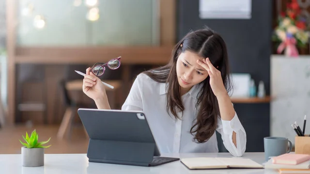 Harapan Baru di Desa: Perjalanan Seorang Business Assistant