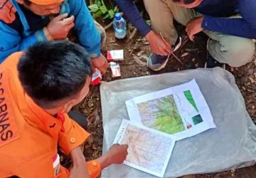 Hari Ketiga Pencarian Mahasiswa ITB yang Hilang di Gunung Puntang