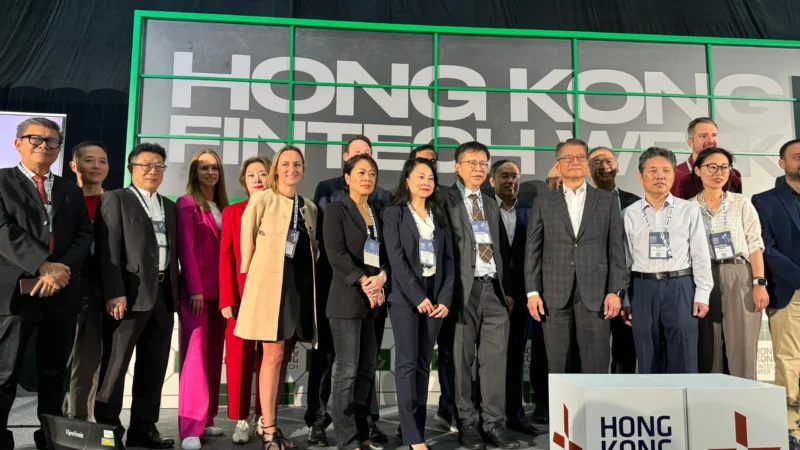 Hong Kong Kembali Menarik Perhatian Investor Perancis