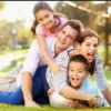 Hubungan Orang Tua dan Anak dalam Era Modern: Dekat Secara Fisik, Jauh Secara Emosional
