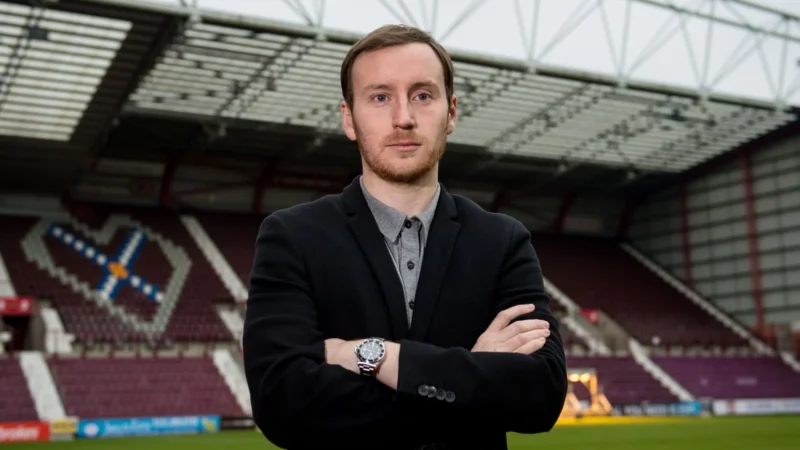 Ian Cathro Dipungut Perhatian Klub Liga Championship Inggris