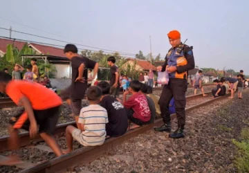 Indonesia Tindak Tegas Menghadapi Penggunaan Jalur Kereta Api Ilegal