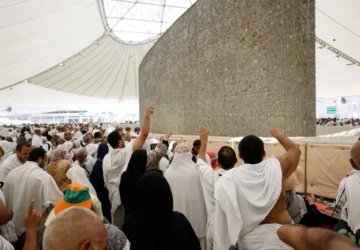 Jemaah Haji Indonesia Diresmikan untuk Patuhi Jadwal Lempar Jumrah