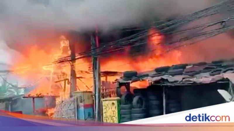 Kebakaran Gudang di Kalideres: Momen Terpanas dan Dampak Lingkungan