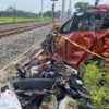 Kecelakaan Kereta Thailand: Seluruh Korban Jiwa Ditemukan di Bus yang Terbakar