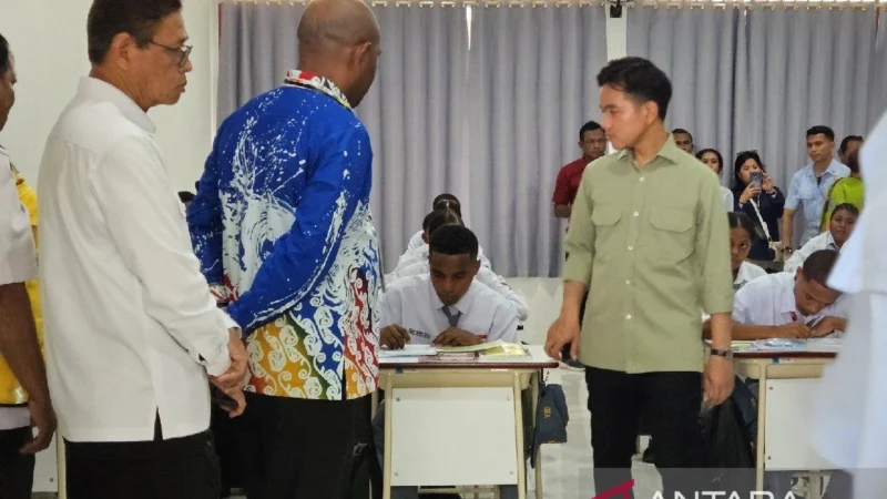 Kepala Sekolah Rakyat yang Rela Melepas Karir untuk Membangun Karakter Anak Kurang Mampu