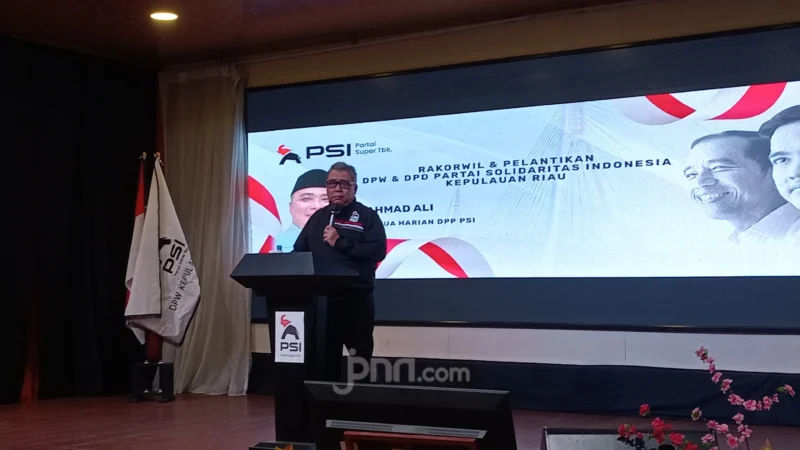 Ketua Harian PSI Ahmad Ali Mendukung Rencana Jokowi Berkeliling Indonesia