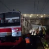KNKT Ungkap Selisih Waktu Tabrakan KRL dan KA di Bekasi