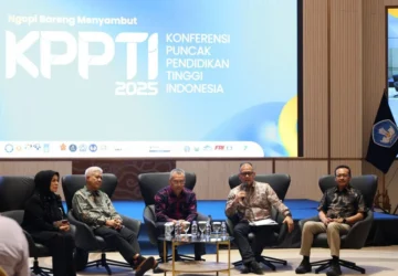 Kolaborasi Perguruan Tinggi dan Pemerintah Daerah: Langkah Strategis Menuju Indonesia Emas 2045