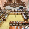 Komisi XI DPR Tantang BI soal Pelemahan Rupiah yang Tak Sejalan dengan Ekonomi