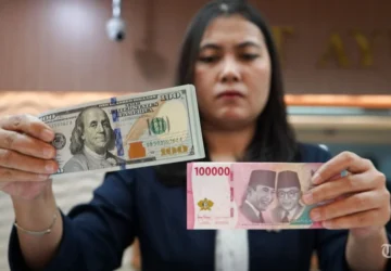 Kurs Dolar AS Terhadap Rupiah Melemah di Level Rp 16.367, Apa Penyebabnya?