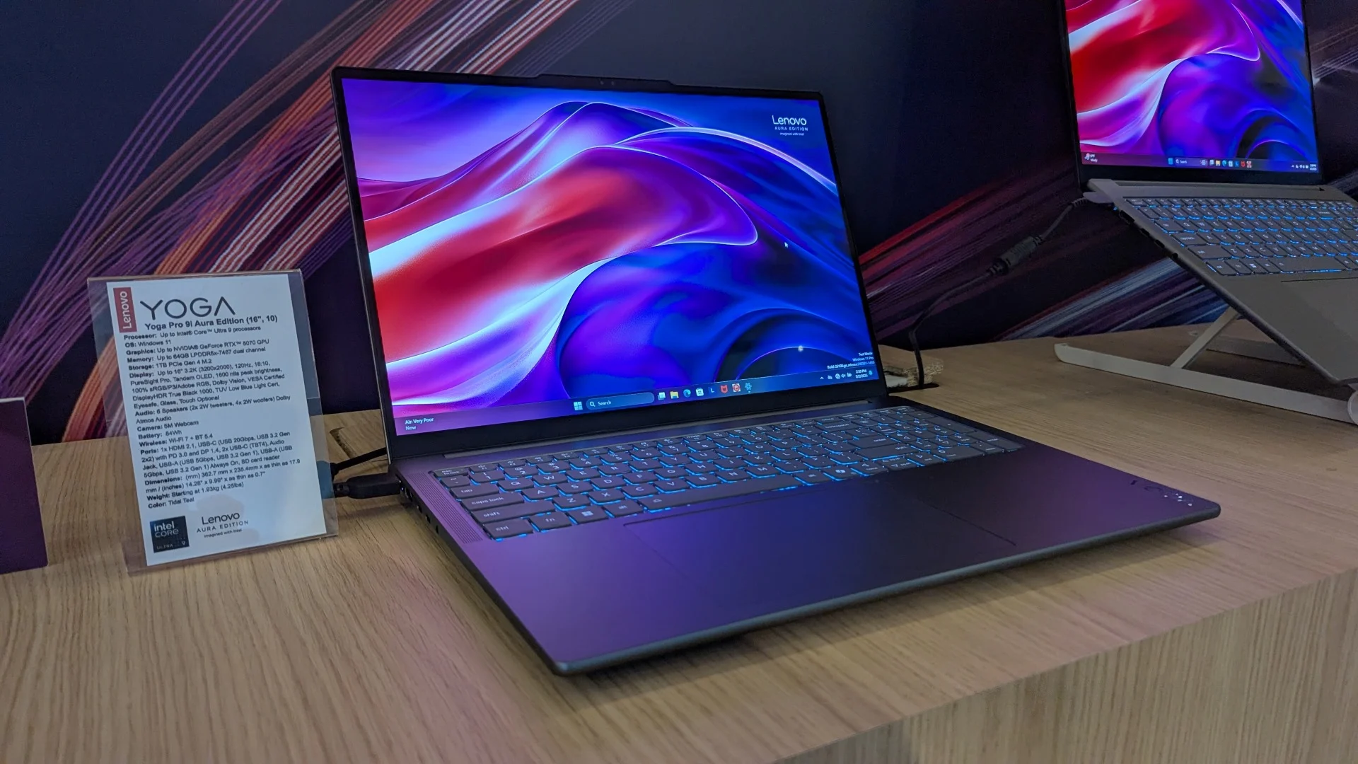 Lenovo Rilis Laptop Ringan Yoga Air 14 Ultra Aura Edition, Pembaruan Teknologi untuk Pekerja