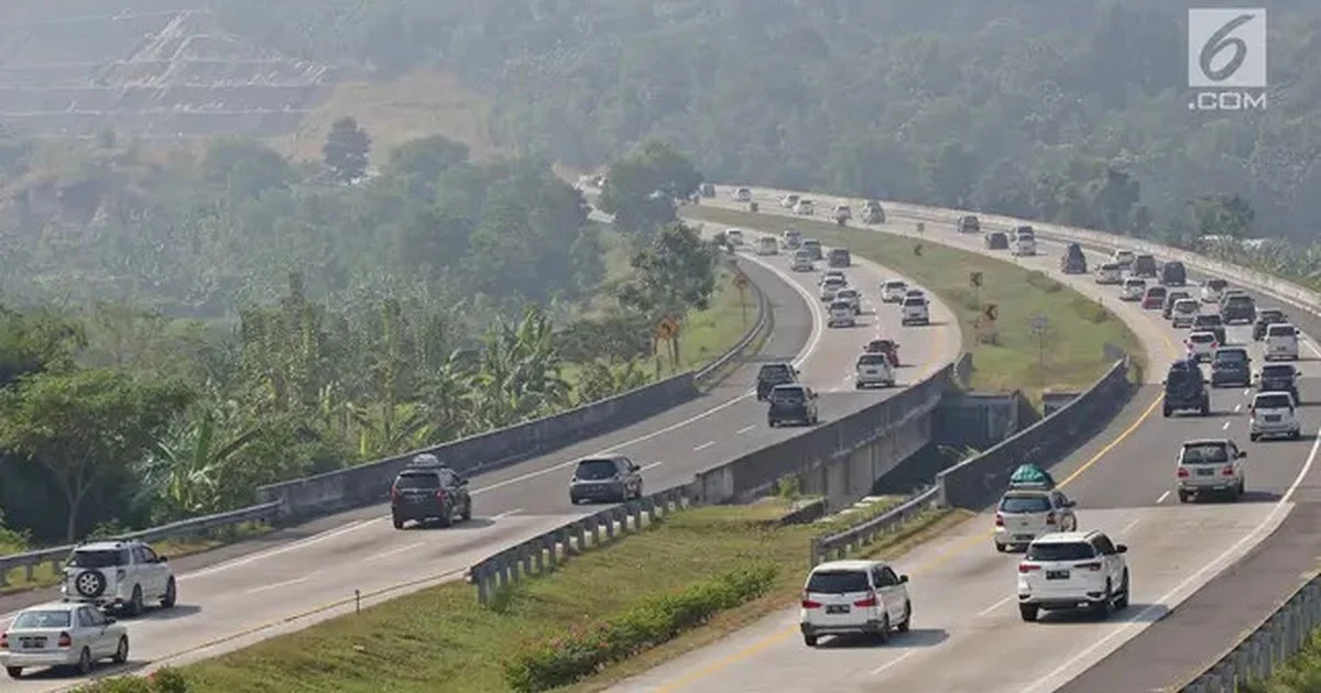 Libur Panjang: Arus Kendaraan ke Puncak Melejit 18 Persen