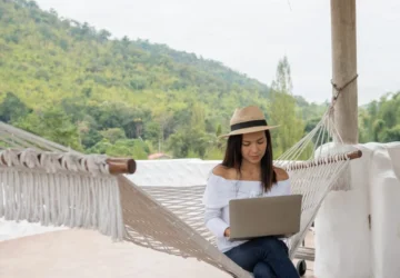 Liburan Panjang dengan Nyaman: Akses Layanan Digital detikevent