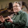 Linus Torvalds Kritik Banjir Laporan Bug Hasil AI di Linux Kernel