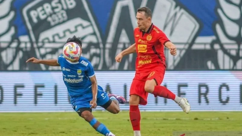 Makna Mendalam di Balik ‘Kalah Jadi Cacing, Menang Jadi Naga’ dalam Rivalitas Persija vs Persib