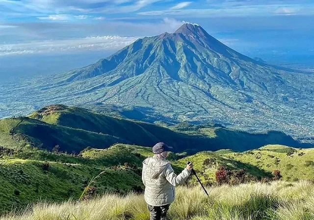 Mengintip Keindahan Alam di Ketinggian 1.100 MDPL: Catatan dari Cisadon