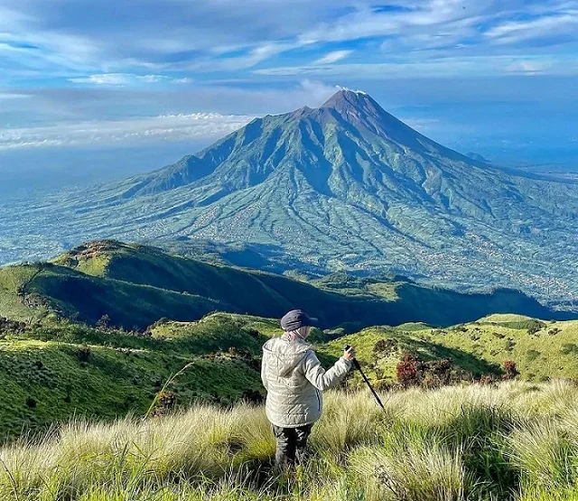 Mengintip Keindahan Alam di Ketinggian 1.100 MDPL: Catatan dari Cisadon