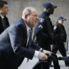 Pengadilan Ketiga Harvey Weinstein Berakhir dengan Pembatalan