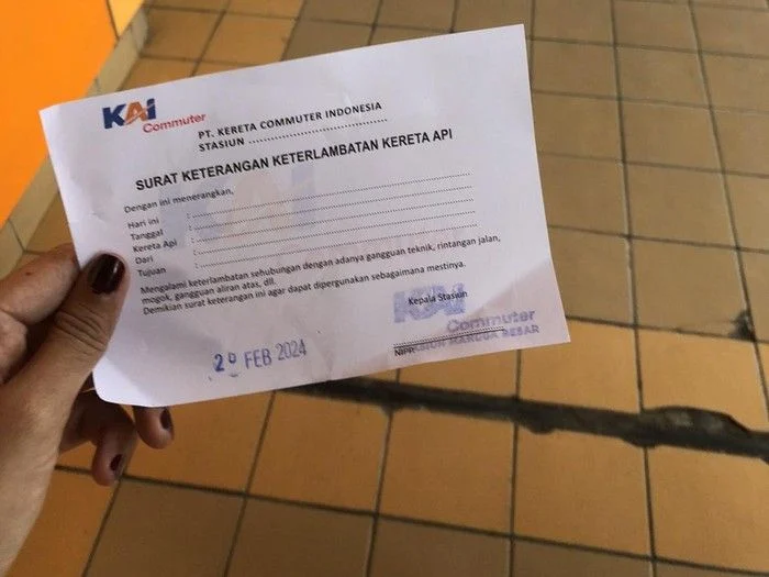 Penumpang KRL Bisa Minta Surat Keterangan Terlambat Jika Gangguan