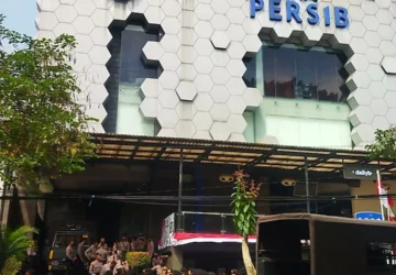 Persib Bandung: 6.115 Polisi Siaga untuk Amankan Laga dan Konvoi Bobotoh
