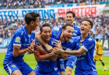 Persib Tetap Berada di Puncak Klasemen Liga Super 2026
