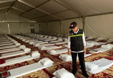 PPIH Arab Saudi Ganti Stiker KBIHU di Tenda Arafah dengan Penanda Resmi