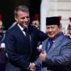 Prabowo dan Didit Mendapatkan Sambutan Hangat dari Macron di Istana Elysee