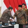 Prabowo Minta Saran untuk Menghindari Krisis dari Tokoh Ekonomi