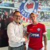 Rapid Vienna Tuntas Membeli Tonni Adamsen, Bekal Baru untuk Musim Depan