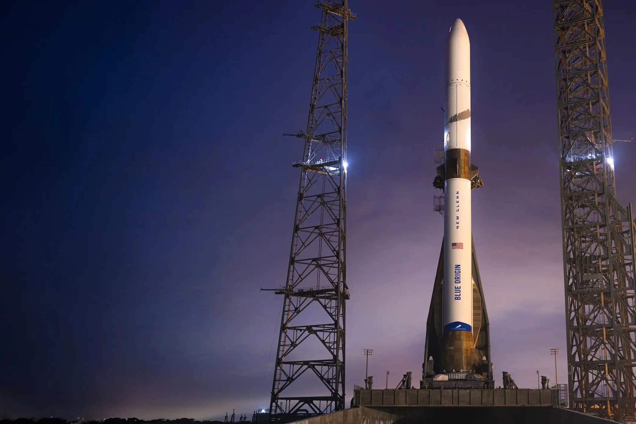 Roket New Glenn Blue Origin Meledak Saat Uji Coba di Florida - Ledakan Besar Menghancurkan Fasilitas Peluncuran