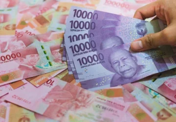 Rupiah Indonesia Capai Rekor Terendah, Presiden Minimalkan Dampak Sehari-hari