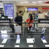 Rupiah Melemah, Erajaya Tetap Kompetitif dalam Pasar Smartphone